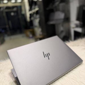 HP Zbook studio g10